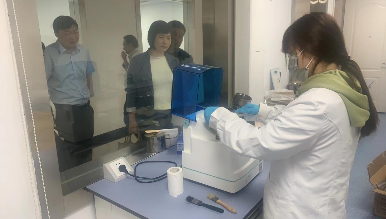 咸寧高新區領導深入調研，助推食品飲料產業檢驗檢測服務升級